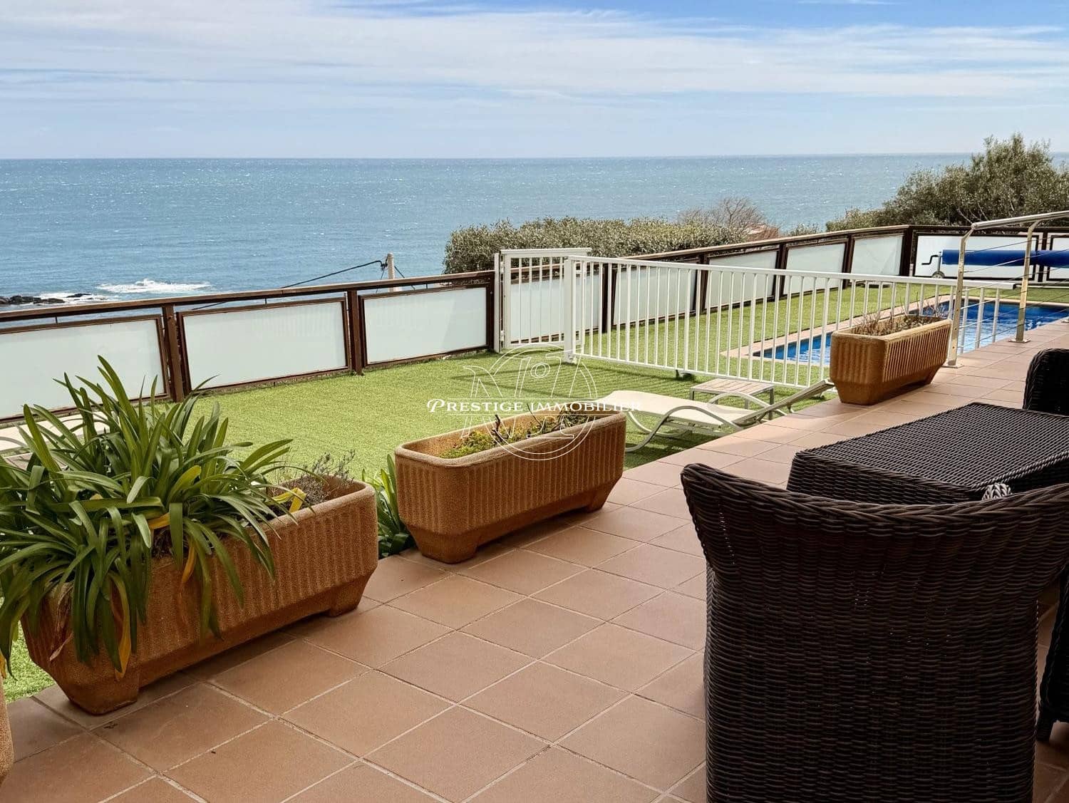 3 chambre Villa/Maison à vendre à Llanca avec piscine - 690 000 € (Ref: 9753567)