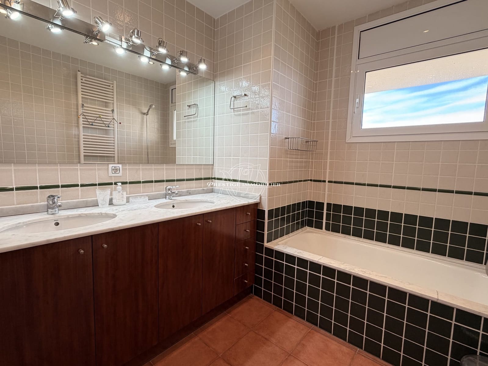 3 chambre Villa/Maison à vendre à Llanca avec piscine - 690 000 € (Ref: 9753567)