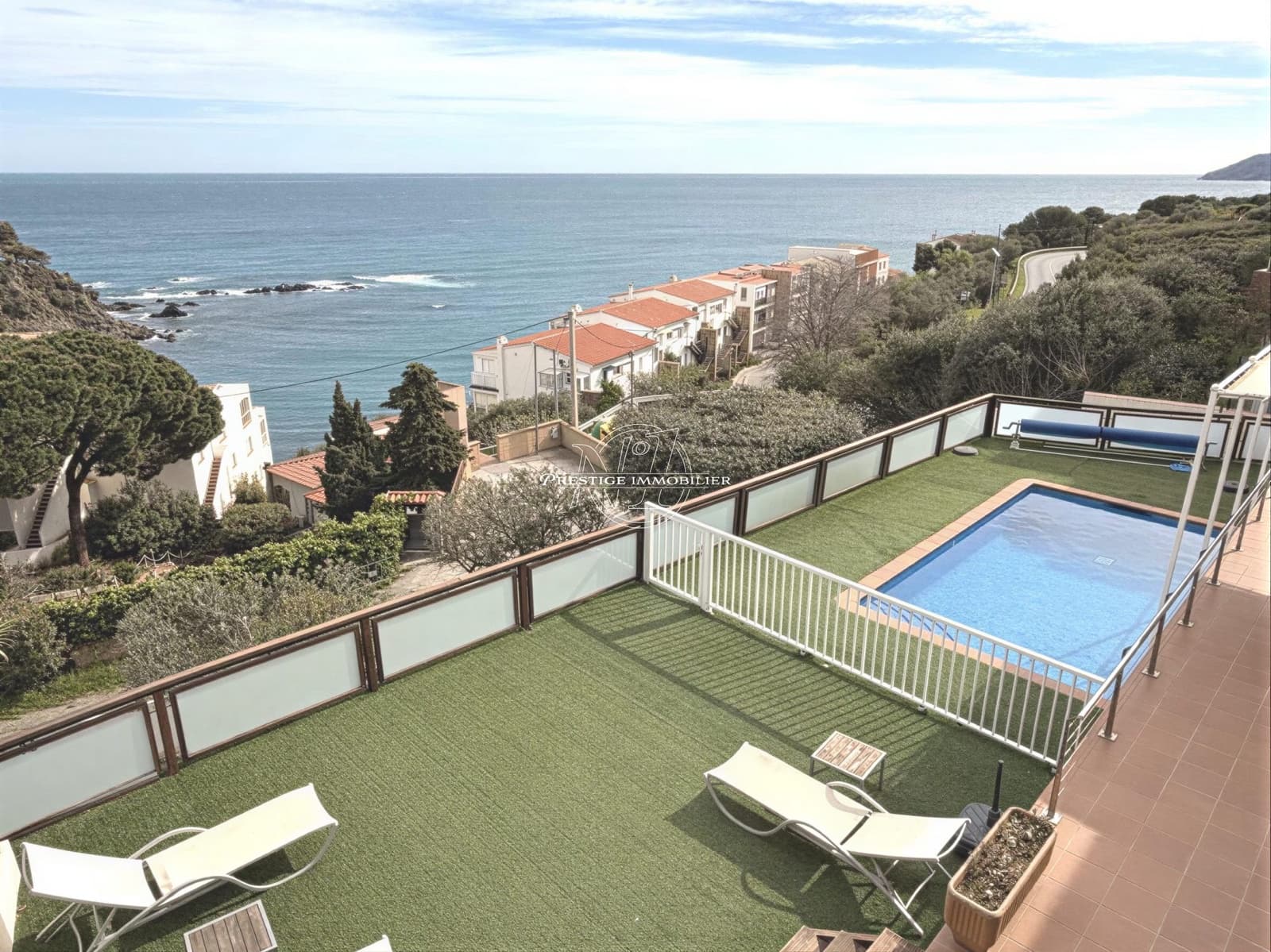 3 chambre Villa/Maison à vendre à Llanca avec piscine - 690 000 € (Ref: 9753567)