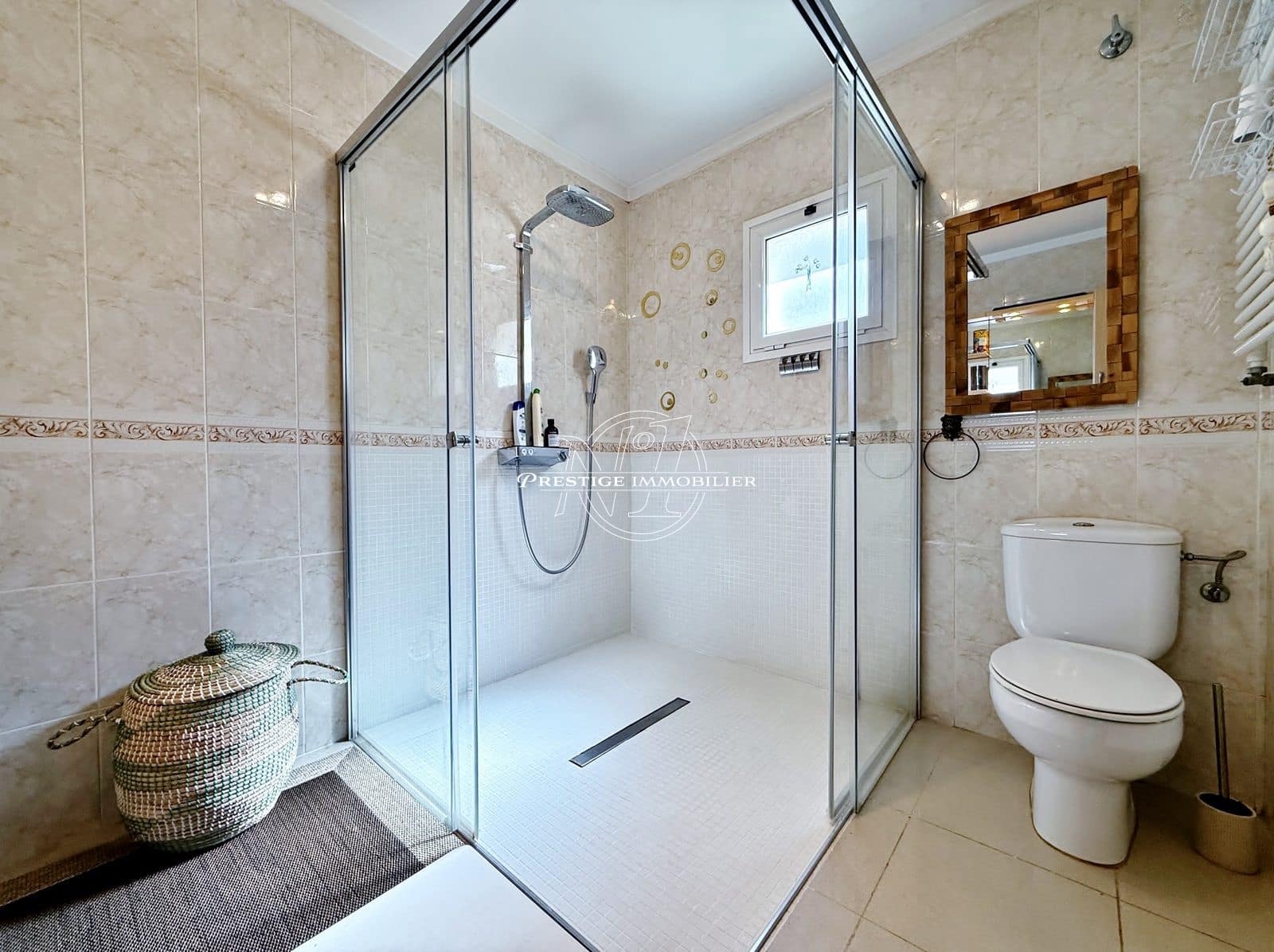 3 slaapkamer Appartement te koop in Roses - € 560.000 (Ref: 9758728)