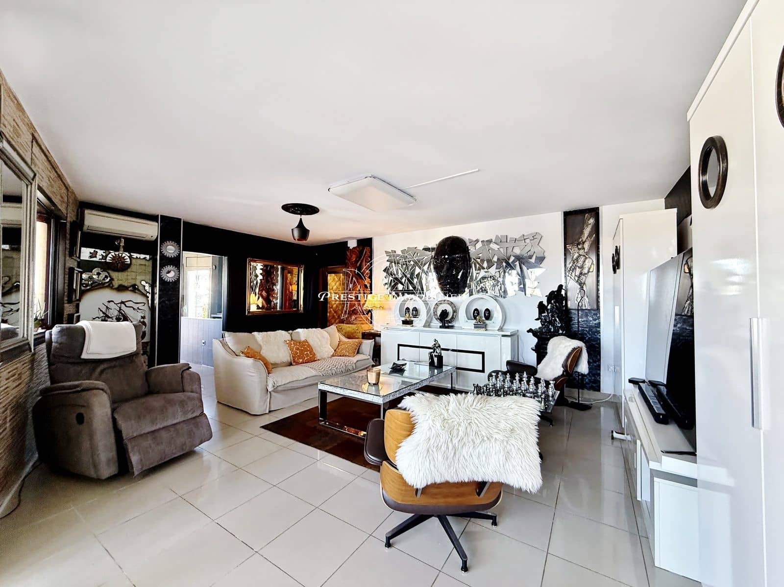 3 slaapkamer Appartement te koop in Roses - € 560.000 (Ref: 9758728)