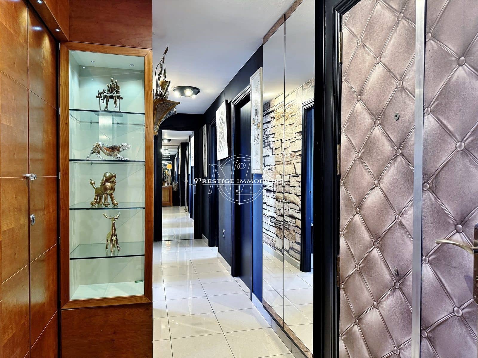 3 slaapkamer Appartement te koop in Roses - € 560.000 (Ref: 9758728)