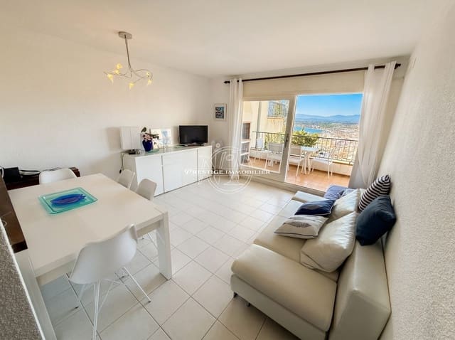 2 quarto Apartamento para venda em Roses - 220 000 € (Ref: 9772847)