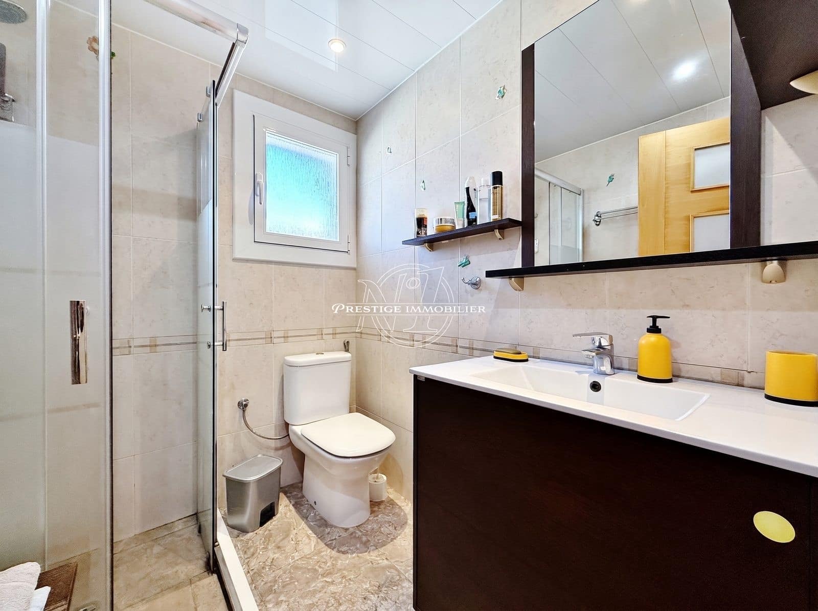 1 sovrum Lägenhet till salu i Empuriabrava - 129 000 € (Ref: 9777097)