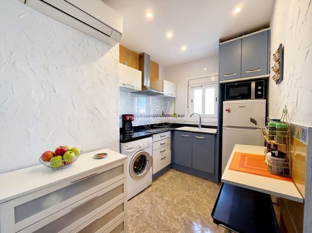 1 slaapkamer Appartement te koop in Empuriabrava, Castelló d'Empúries - € 129.000 (Ref: 9777097)