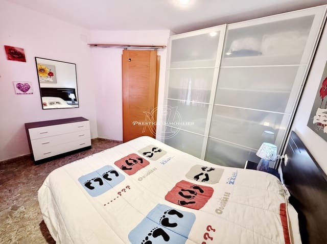 1 slaapkamer Appartement te koop in Empuriabrava, Castelló d'Empúries - € 129.000 (Ref: 9777097)