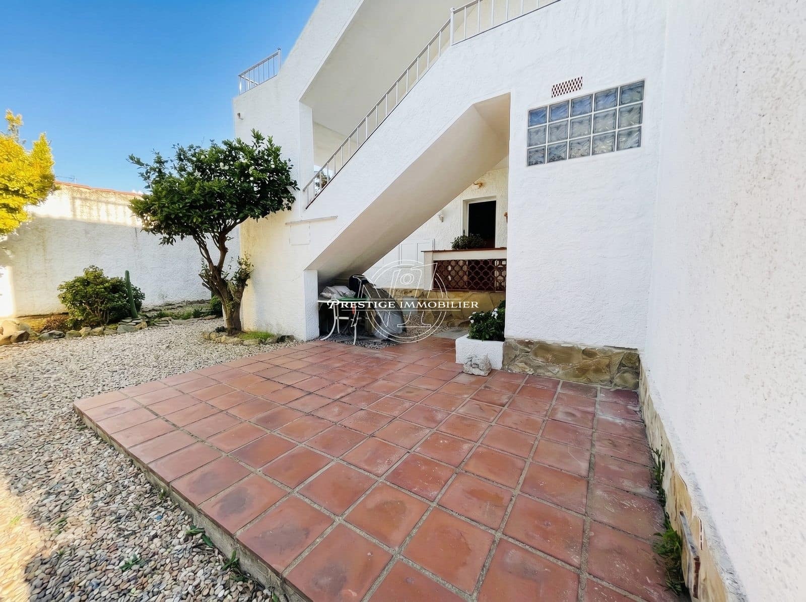1 sovrum Lägenhet till salu i Empuriabrava - 129 000 € (Ref: 9777097)