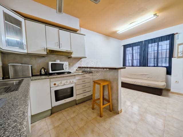 1 camera da letto Commerciale in vendita in Roses - 190.000 € (Rif: 9780315)