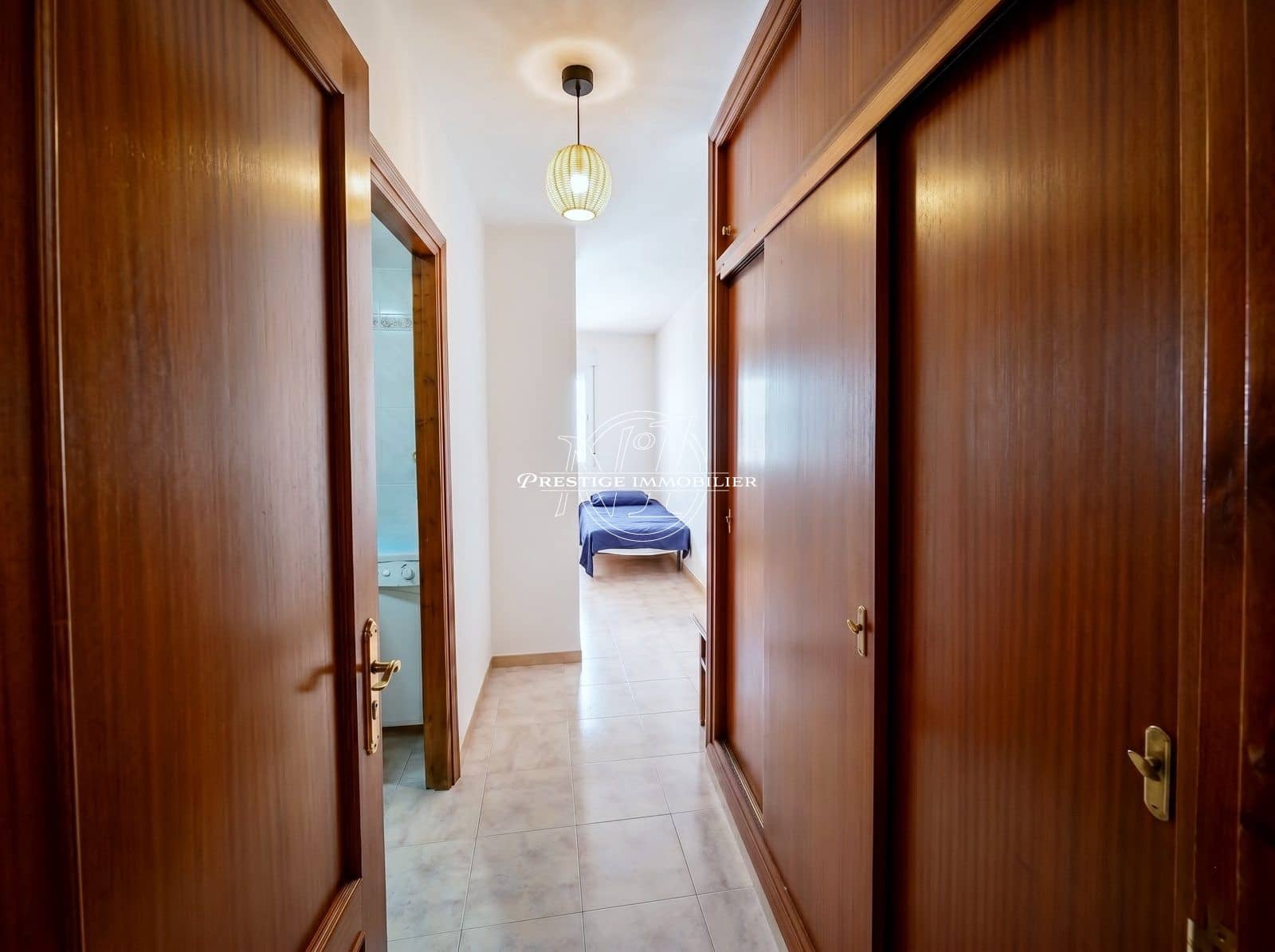 1 chambre Local Commercial à vendre à Roses - 190 000 € (Ref: 9780315)