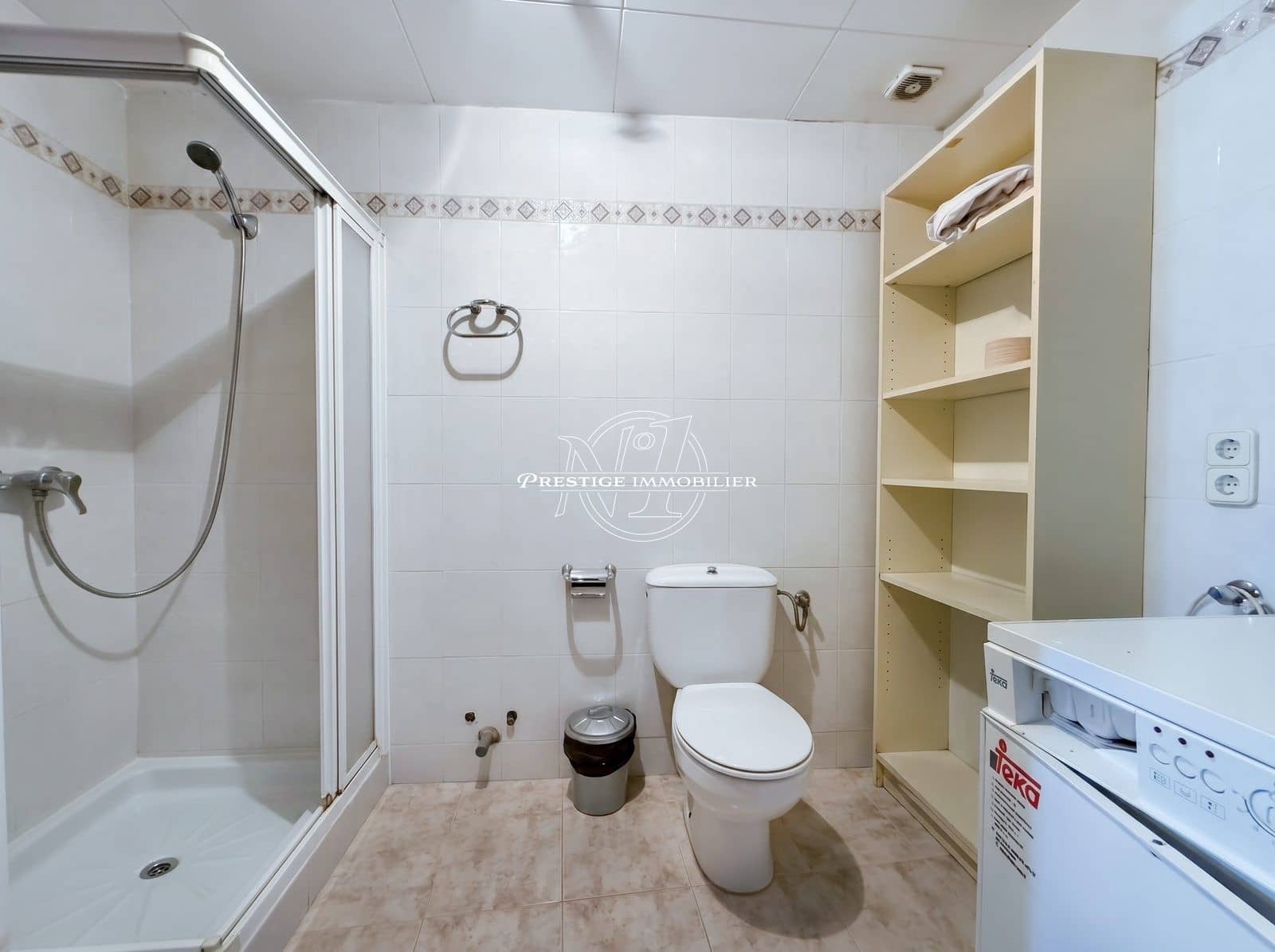 1 chambre Local Commercial à vendre à Roses - 190 000 € (Ref: 9780315)