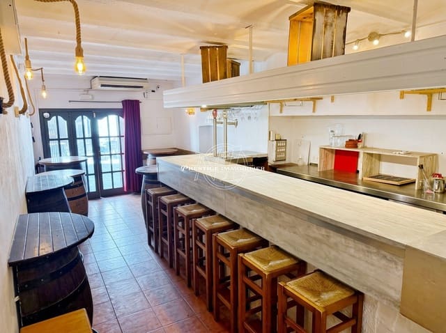 1 camera da letto Commerciale in vendita in Roses - 190.000 € (Rif: 9780315)