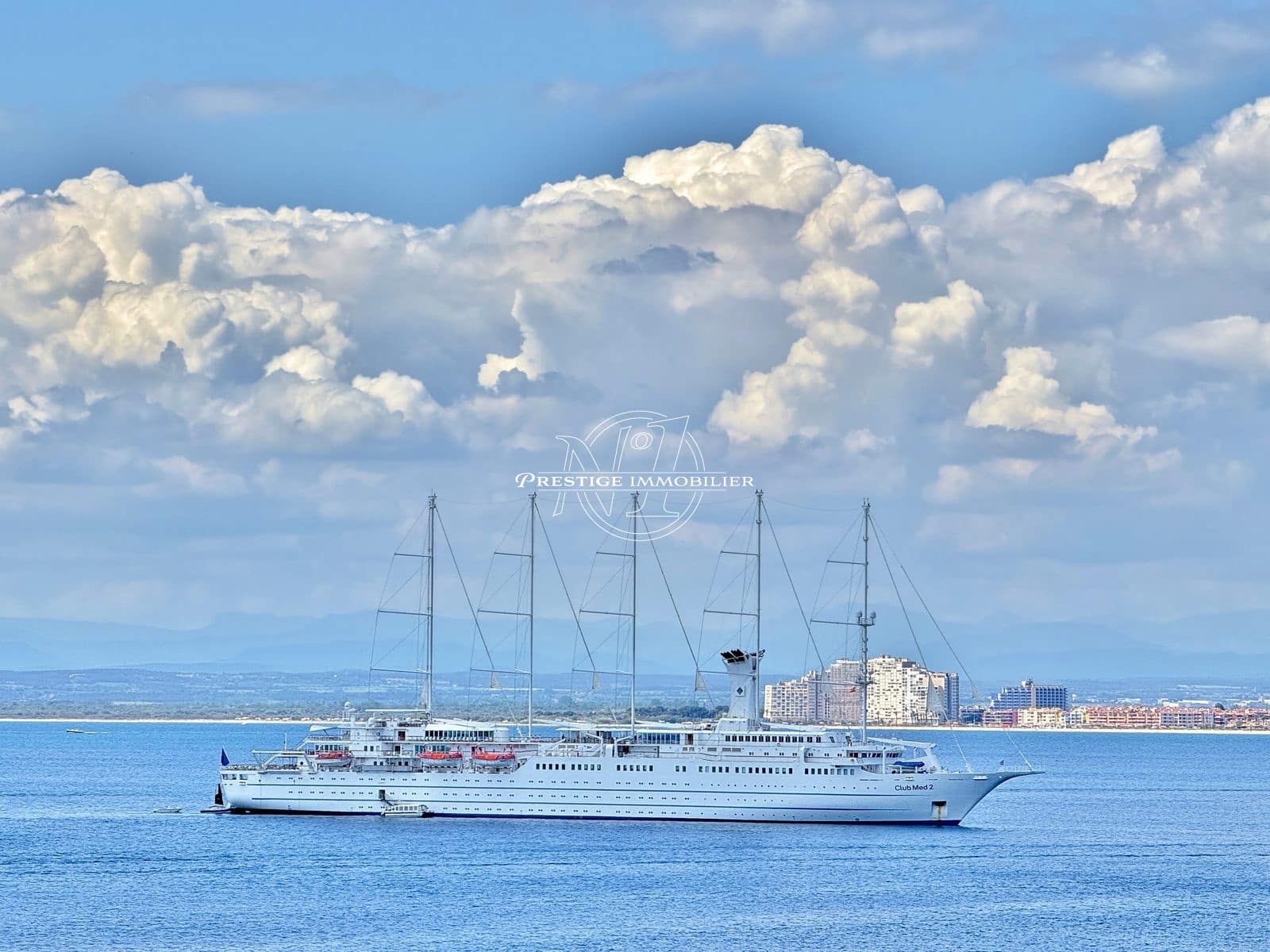 1 bedroom Apartment for sale in Roses - € 172,000 (Ref: 9794562)