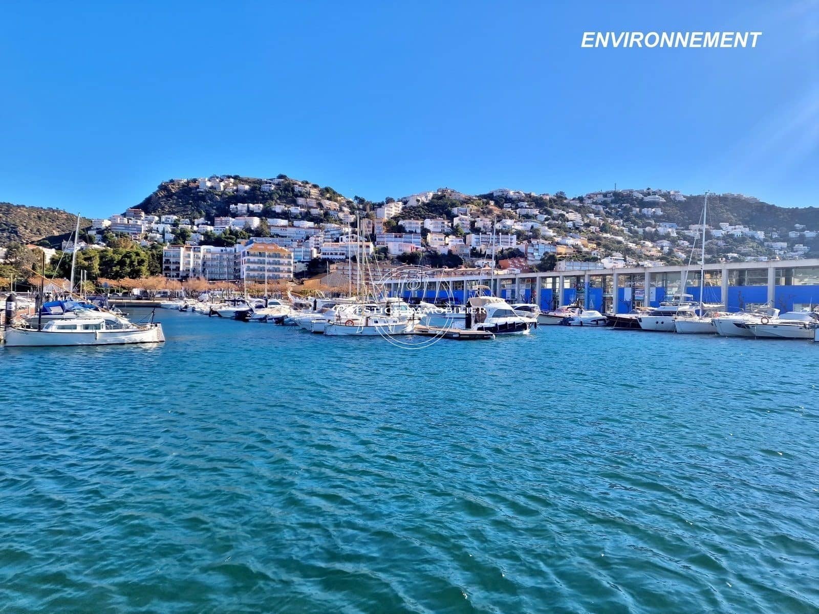 1 bedroom Apartment for sale in Roses - € 172,000 (Ref: 9794562)