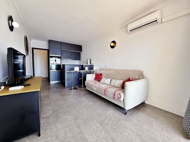 1 sypialnia Apartament na sprzedaż w Roses - 205 000 € (Ref: 9800624)