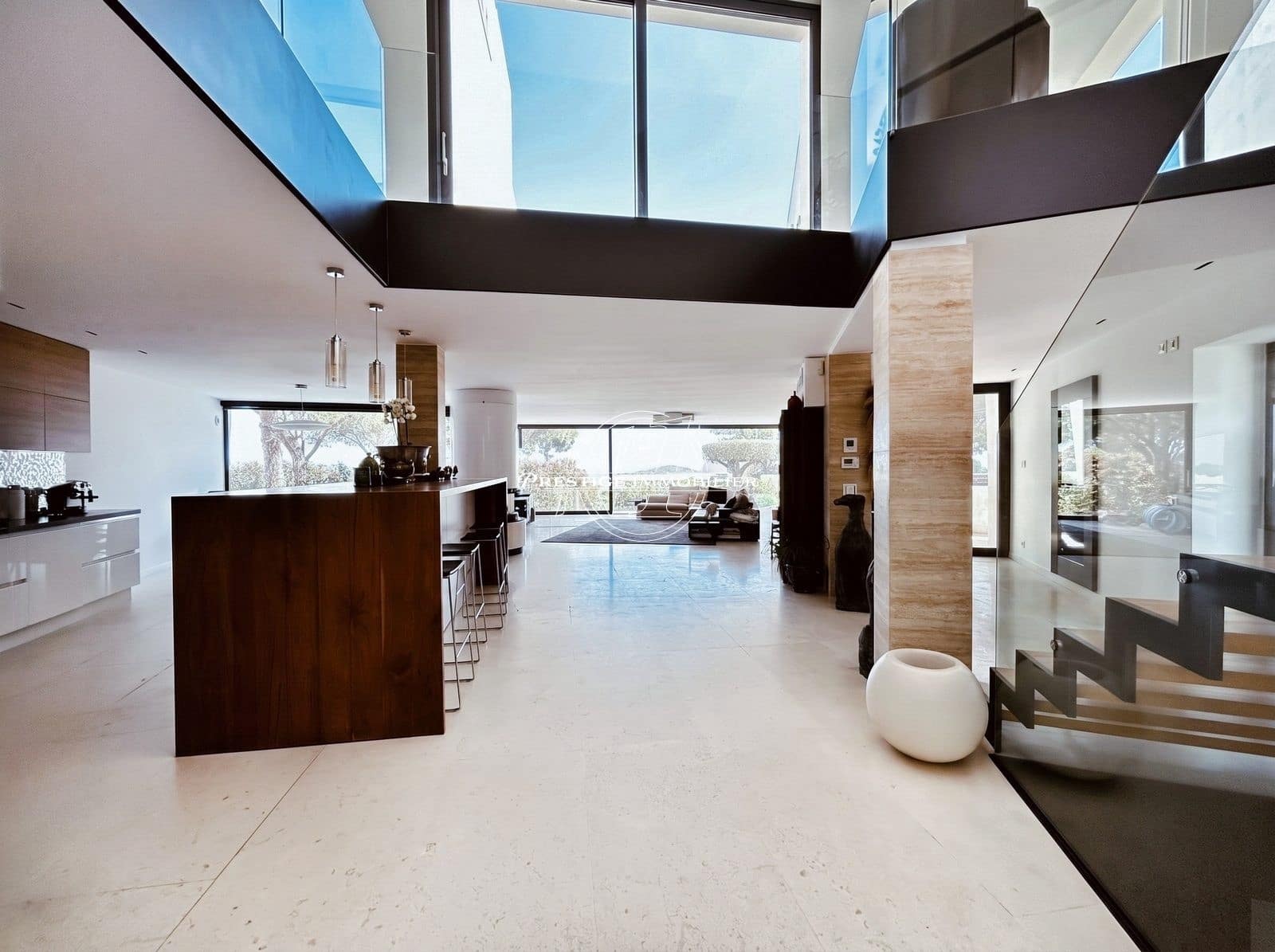6 bedroom Villa for sale in Sant Feliu de Guixols with pool - € 2,700,000 (Ref: 9810818)