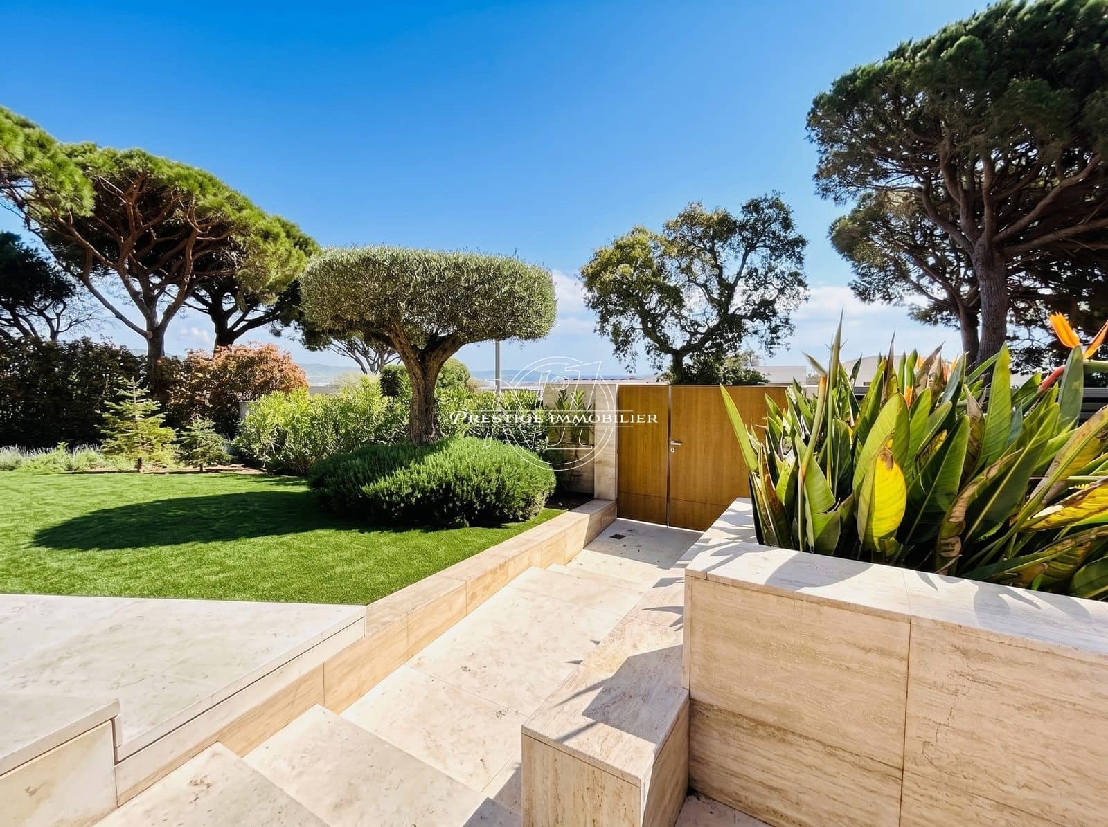 6 bedroom Villa for sale in Sant Feliu de Guixols with pool - € 2,700,000 (Ref: 9810818)