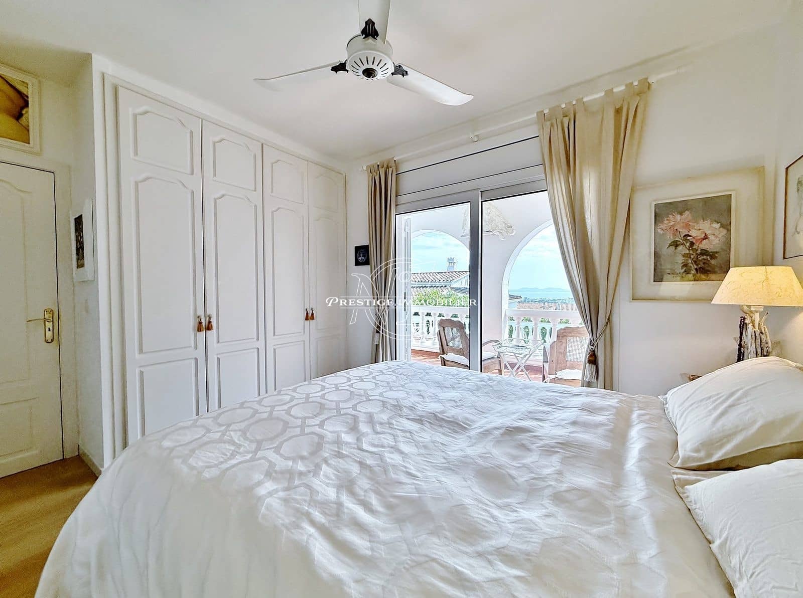 3 chambre Villa/Maison à vendre à Roses avec piscine - 495 000 € (Ref: 9811547)