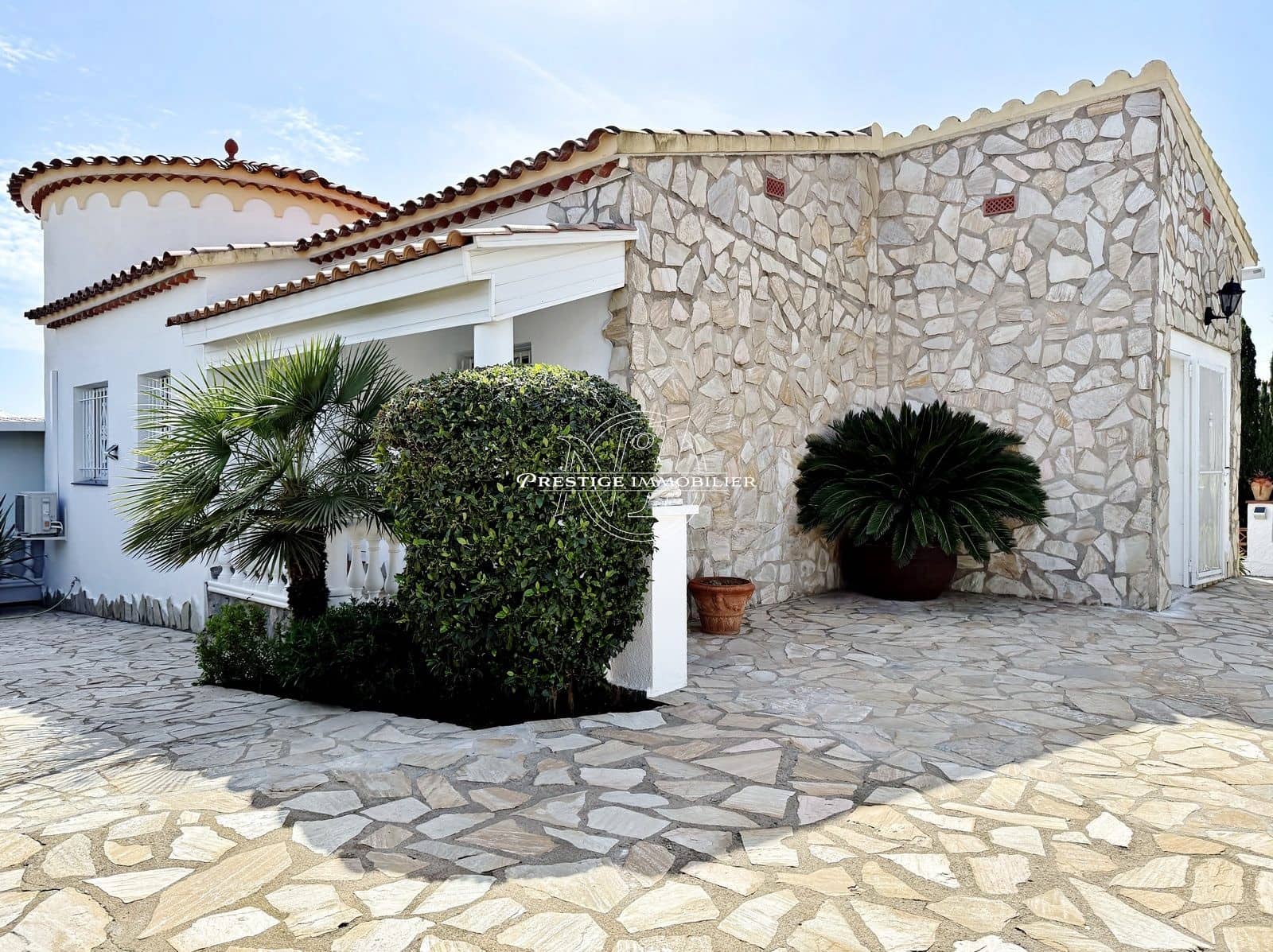 3 chambre Villa/Maison à vendre à Roses avec piscine - 495 000 € (Ref: 9811547)