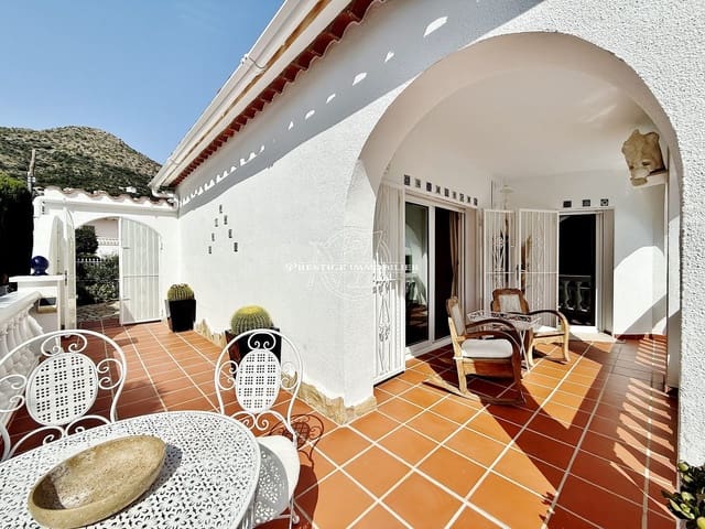 3 quarto Moradia para venda em Roses com piscina - 495 000 € (Ref: 9811547)