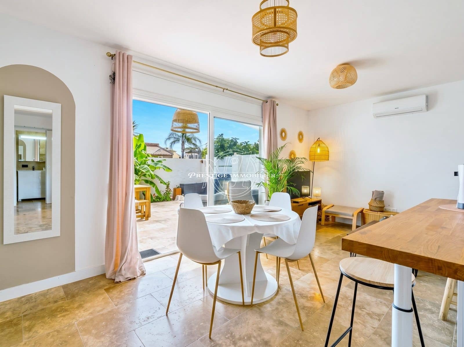 2 Zimmer Villa zu verkaufen in Empuriabrava mit Pool - 385.000 € (Ref: 9815749)