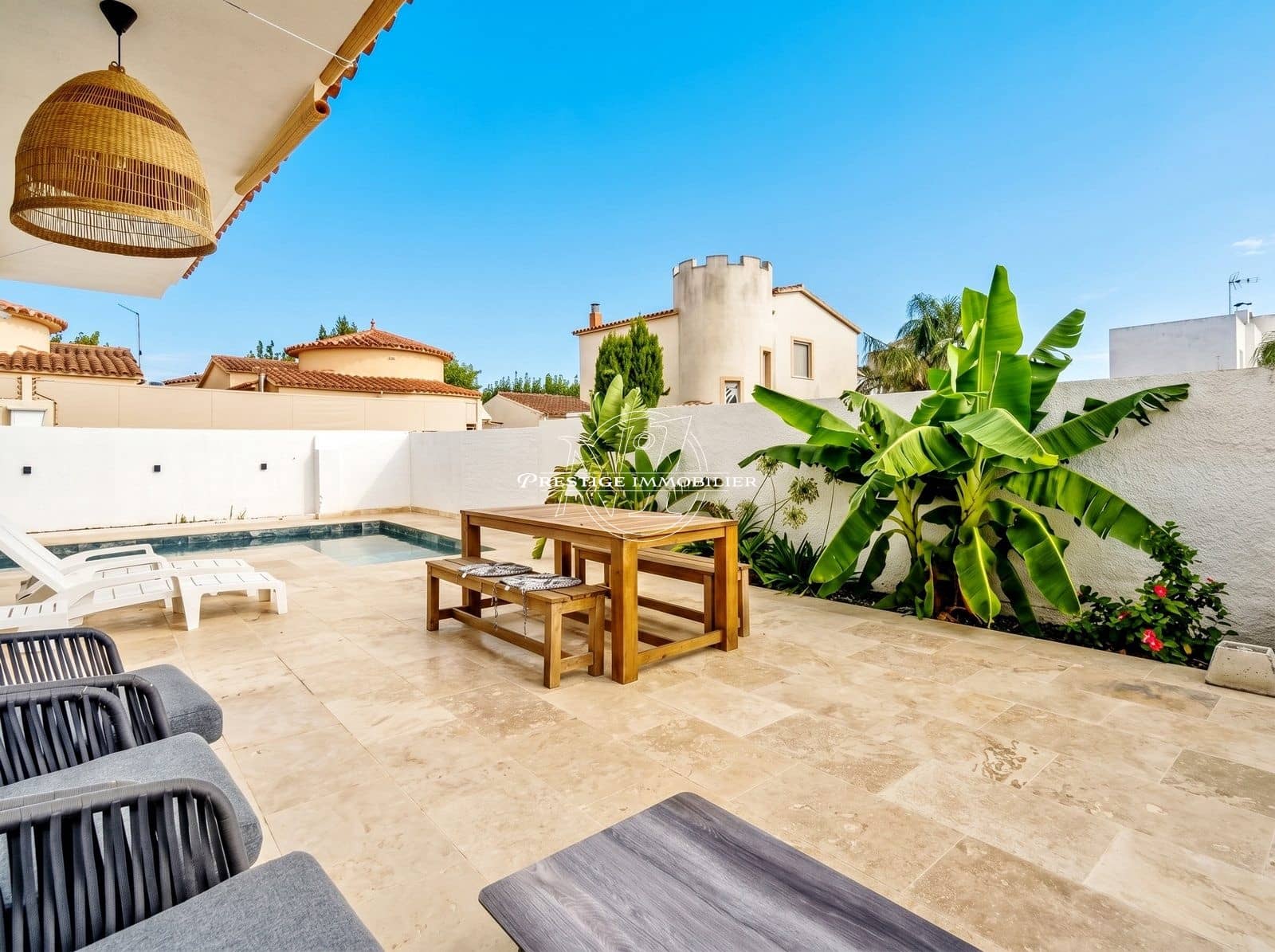 2 Zimmer Villa zu verkaufen in Empuriabrava mit Pool - 385.000 € (Ref: 9815749)