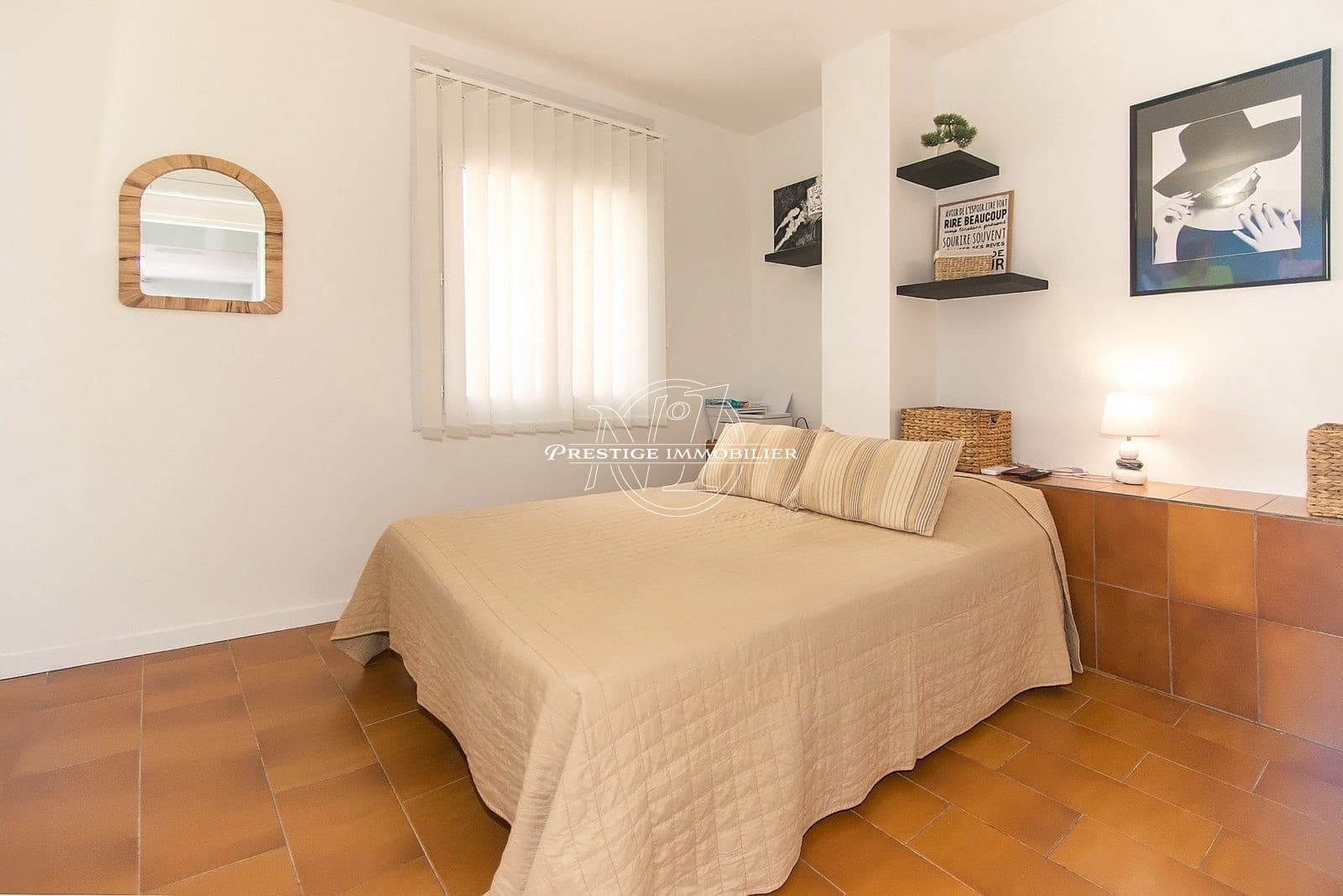2 bedroom Apartment for sale in Empuriabrava with pool - € 215,000 (Ref: 9819323)