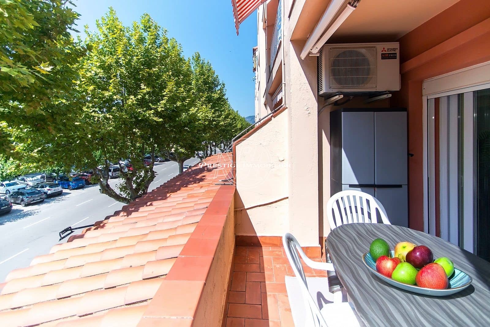 2 bedroom Apartment for sale in Empuriabrava with pool - € 215,000 (Ref: 9819323)