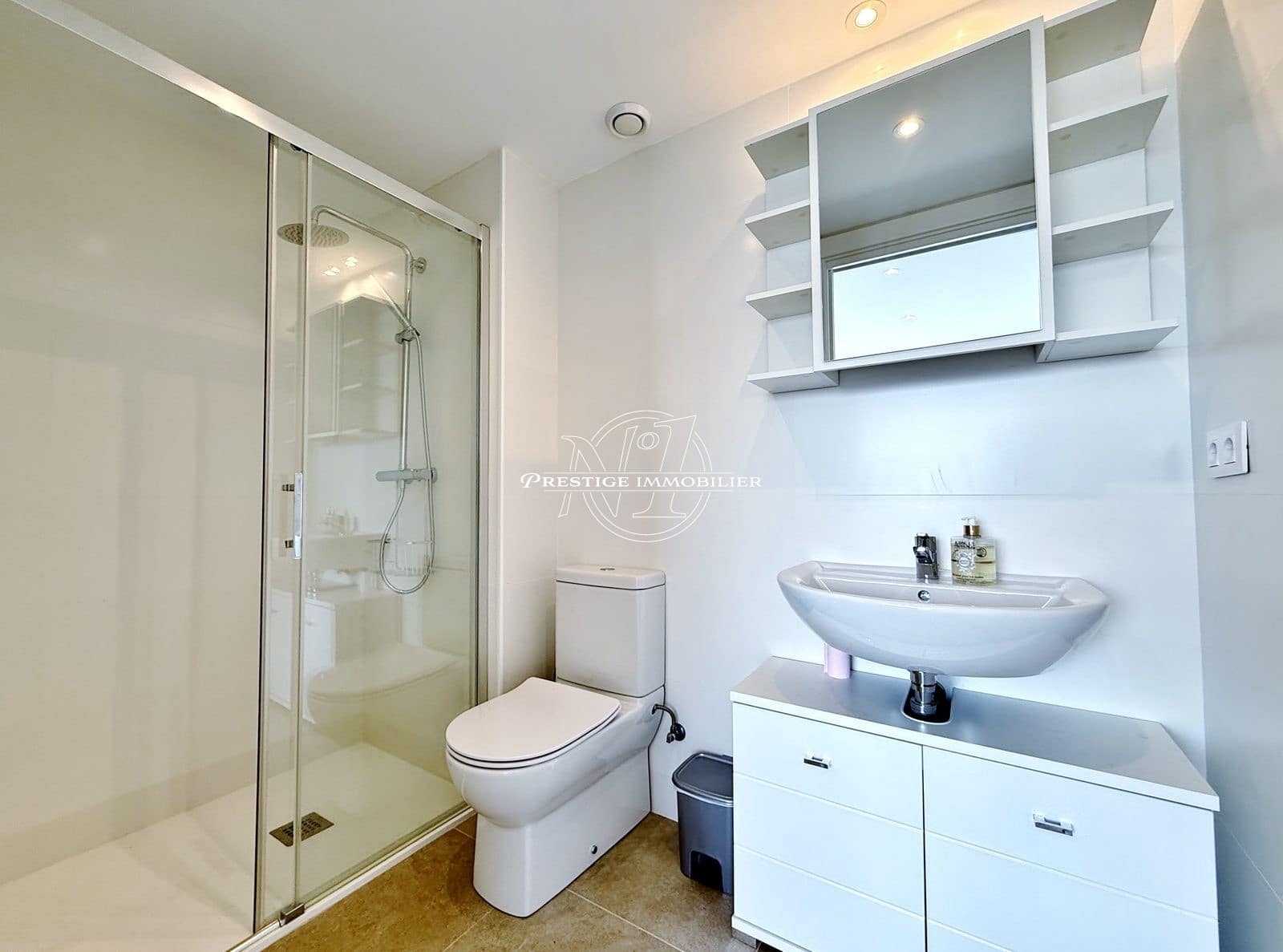 3 bedroom Apartment for sale in Roses with pool - € 349,000 (Ref: 9829051)