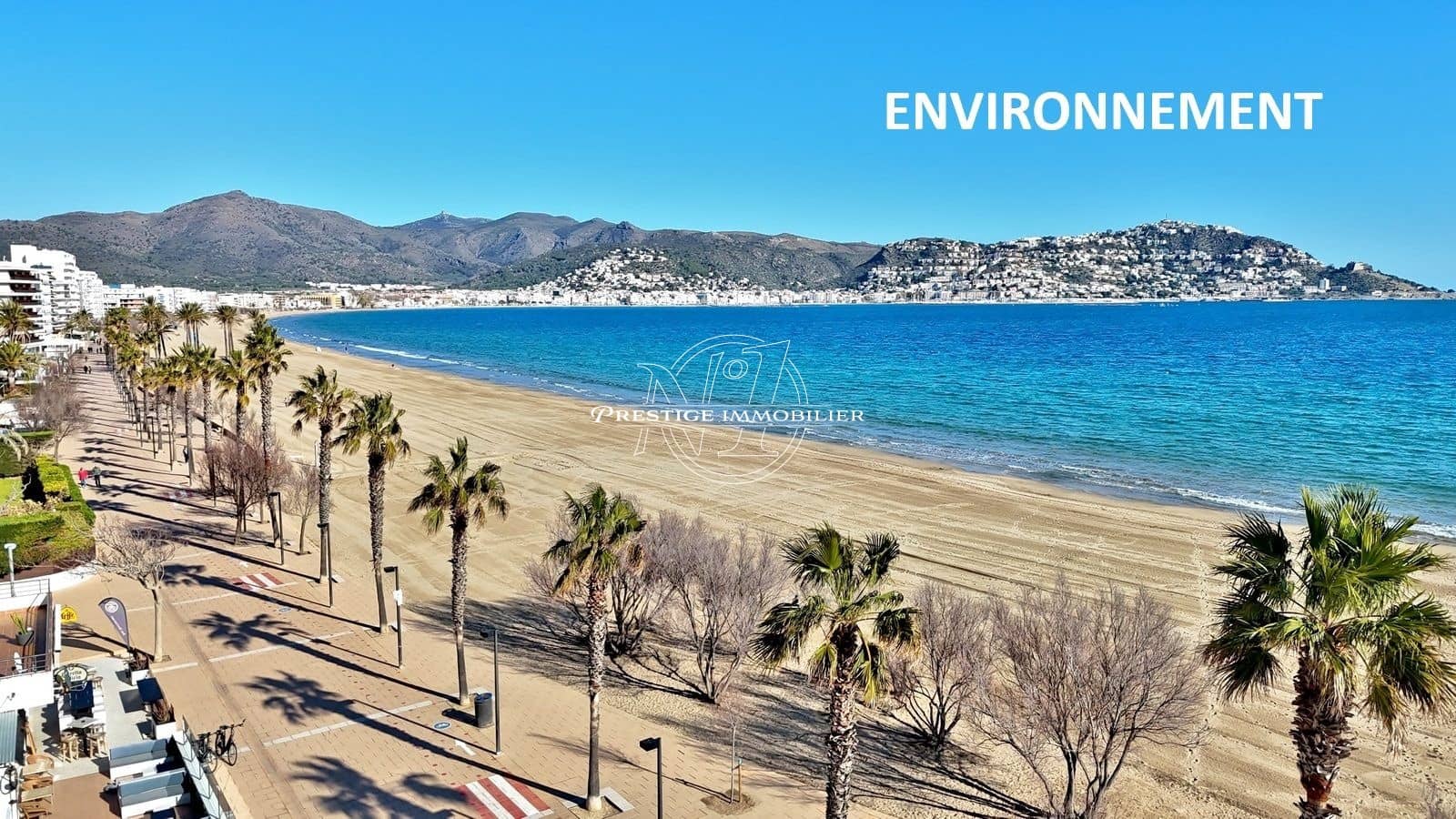 3 bedroom Apartment for sale in Roses with pool - € 349,000 (Ref: 9829051)