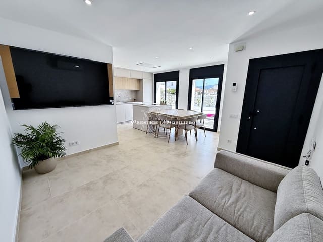 3 makuuhuone Huvila myytävänä paikassa Empuriabrava, Castelló d'Empúries mukana uima-altaan - 630 000 € (Ref: 9833615)