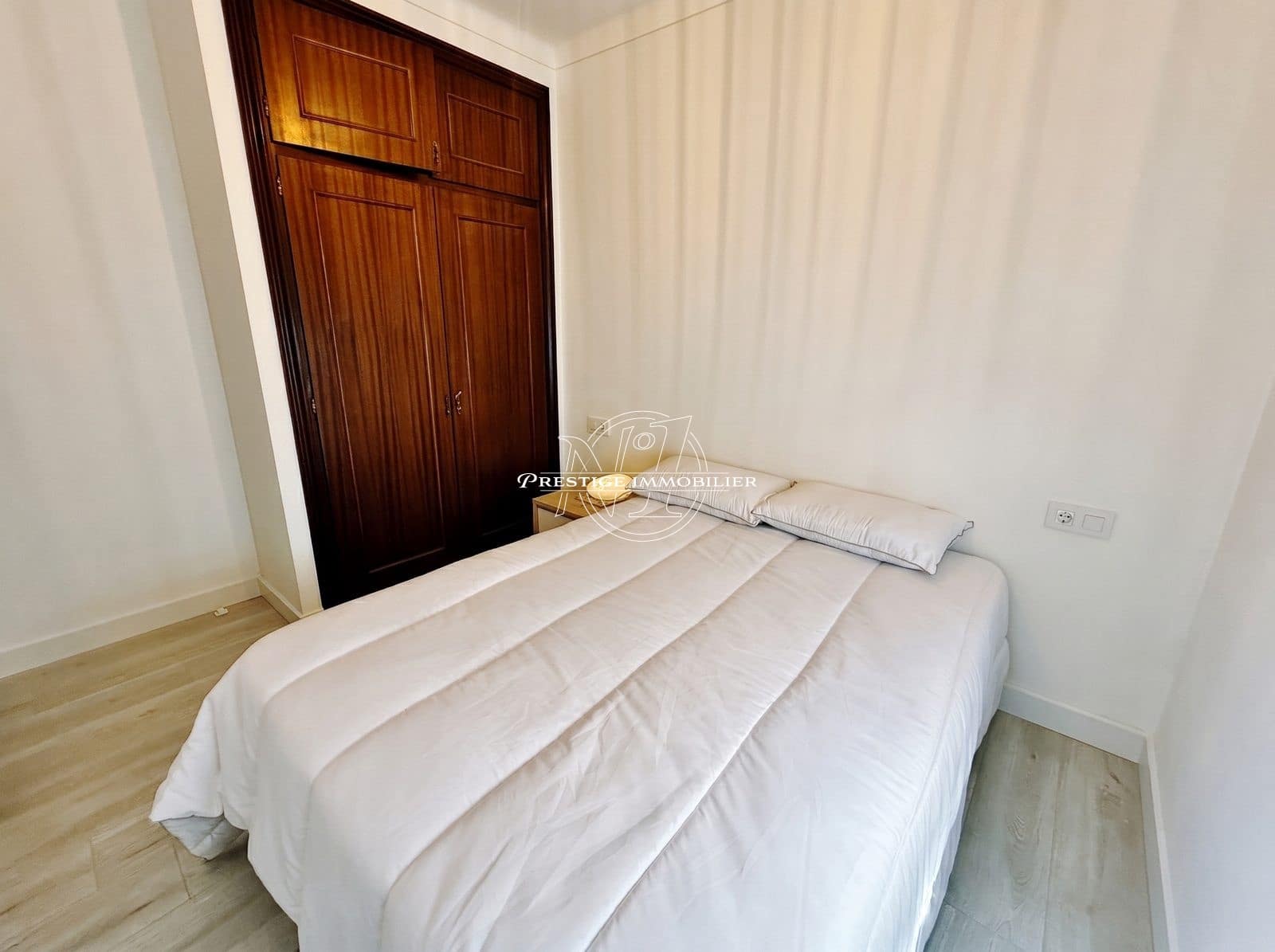 2 bedroom Apartment for sale in Roses - € 345,000 (Ref: 9834655)