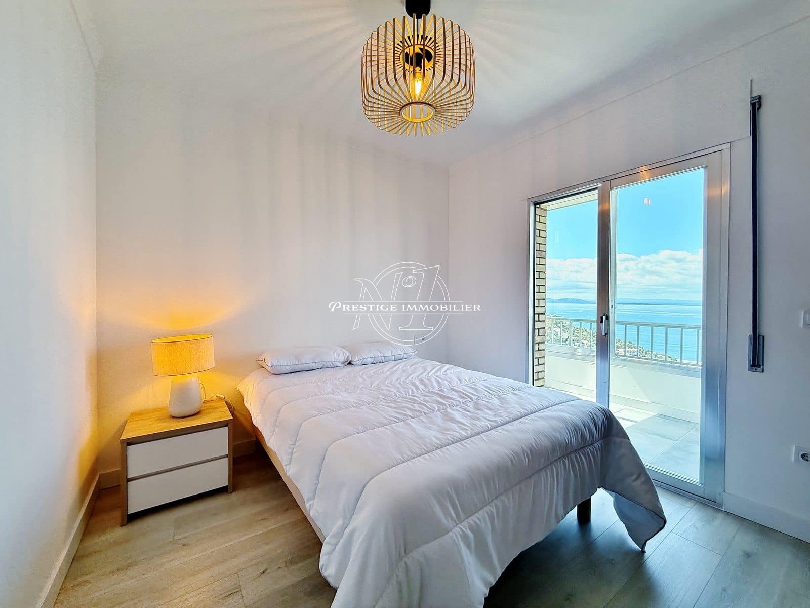 2 bedroom Apartment for sale in Roses - € 345,000 (Ref: 9834655)
