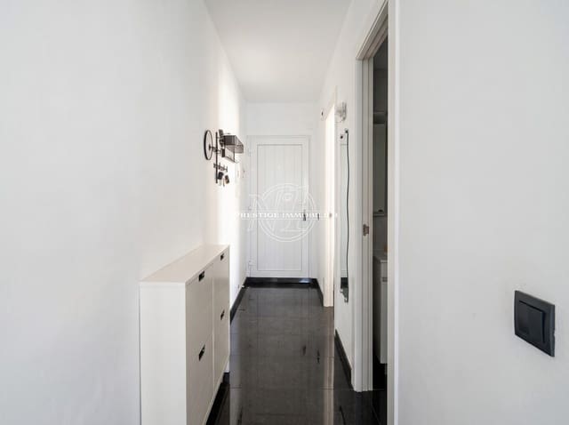 1 sovrum Lägenhet till salu i Roses - 215 000 € (Ref: 9844472)