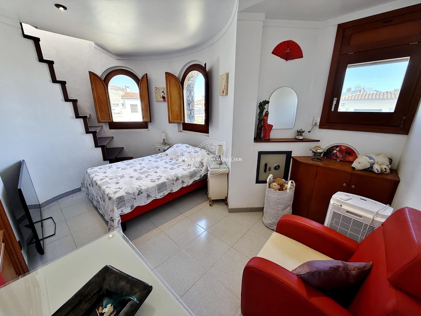 11 sypialnia Willa na sprzedaż w Empuriabrava z basenem - 1 090 000 € (Ref: 9856258)