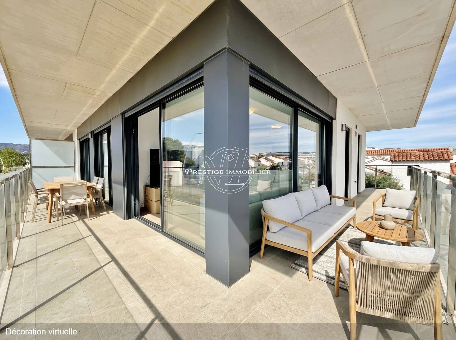 3 bedroom Apartment for sale in Roses with pool - € 369,000 (Ref: 9860065)
