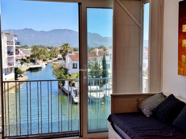 1 slaapkamer Appartement te koop in Empuriabrava, Castelló d'Empúries - € 265.000 (Ref: 9861182)