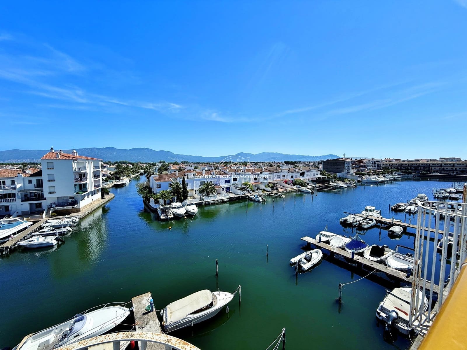 1 slaapkamer Appartement te koop in Empuriabrava - € 265.000 (Ref: 9861182)