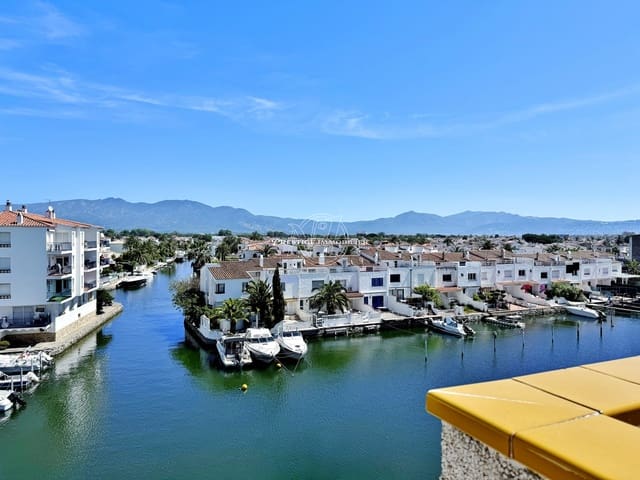 1 slaapkamer Appartement te koop in Empuriabrava, Castelló d'Empúries - € 265.000 (Ref: 9861182)