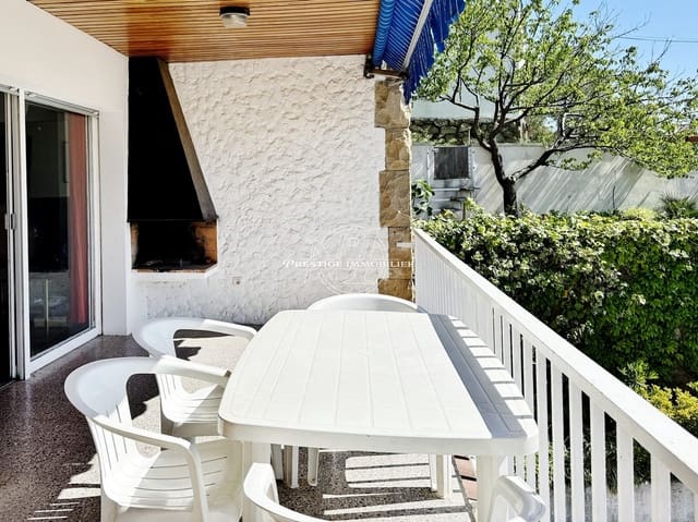 2 quarto Apartamento para venda em Roses - 255 000 € (Ref: 9866244)
