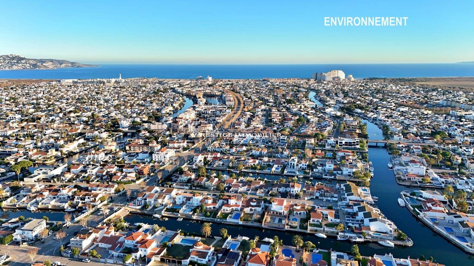 2 sypialnia Apartament na sprzedaż w Empuriabrava - 260 000 € (Ref: 9867661)