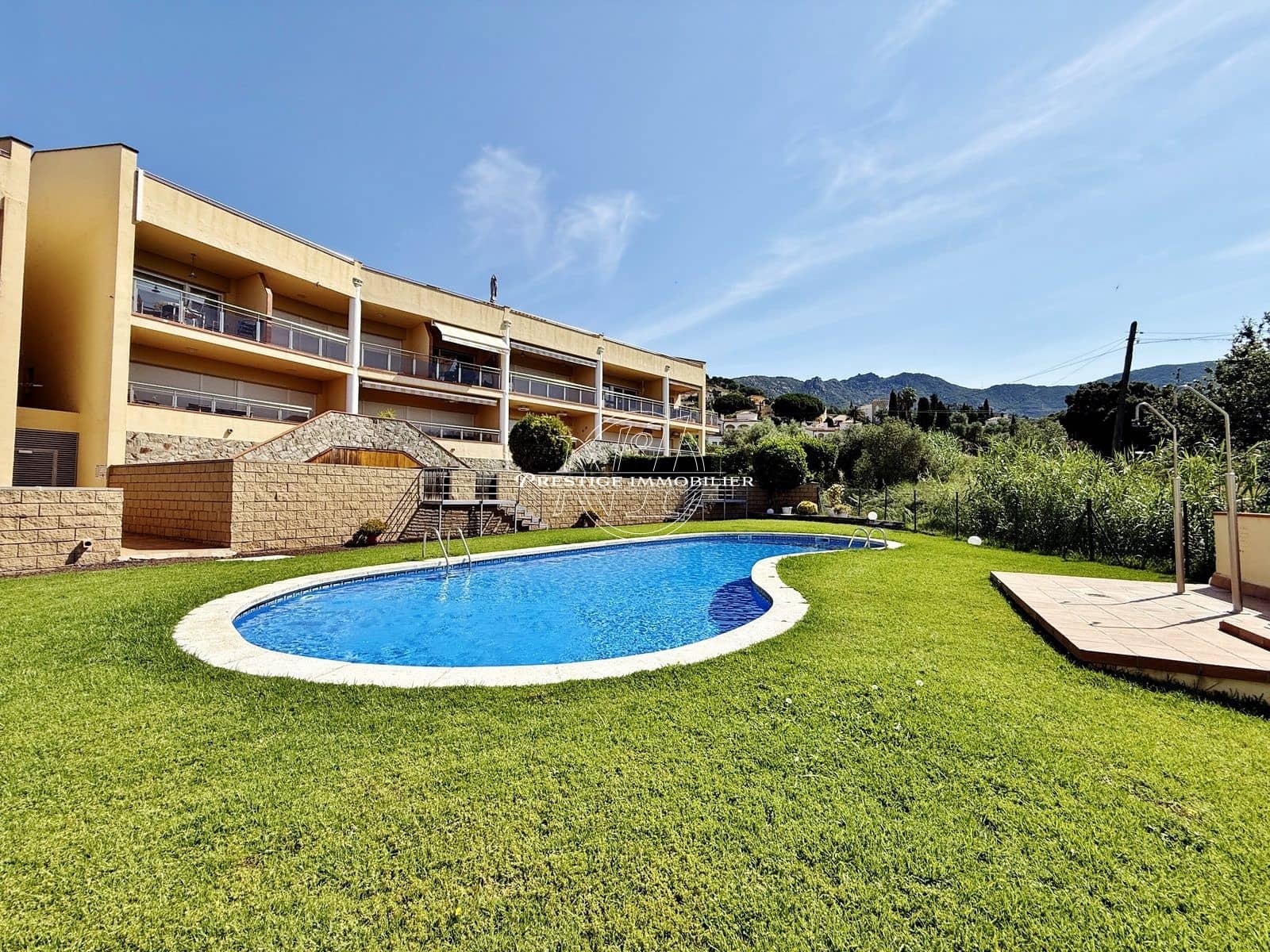 2 quarto Apartamento para venda em Palau-saverdera com piscina - 195 000 € (Ref: 9873126)