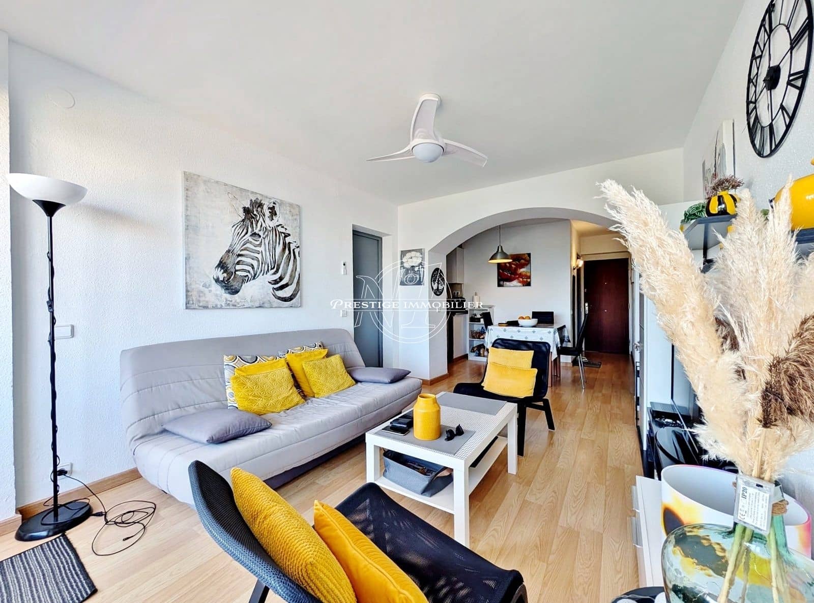 1 bedroom Apartment for sale in Roses with pool - € 139,000 (Ref: 9875310)
