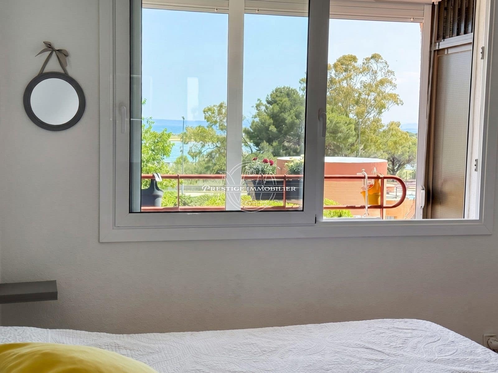1 bedroom Apartment for sale in Roses with pool - € 139,000 (Ref: 9875310)