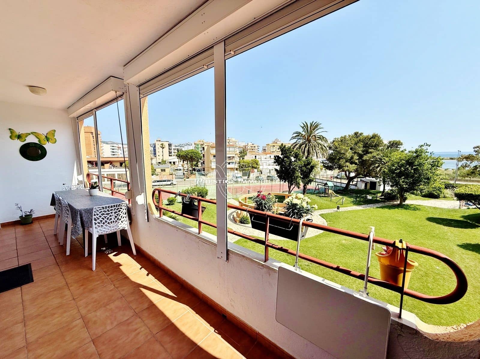 1 bedroom Apartment for sale in Roses with pool - € 139,000 (Ref: 9875310)
