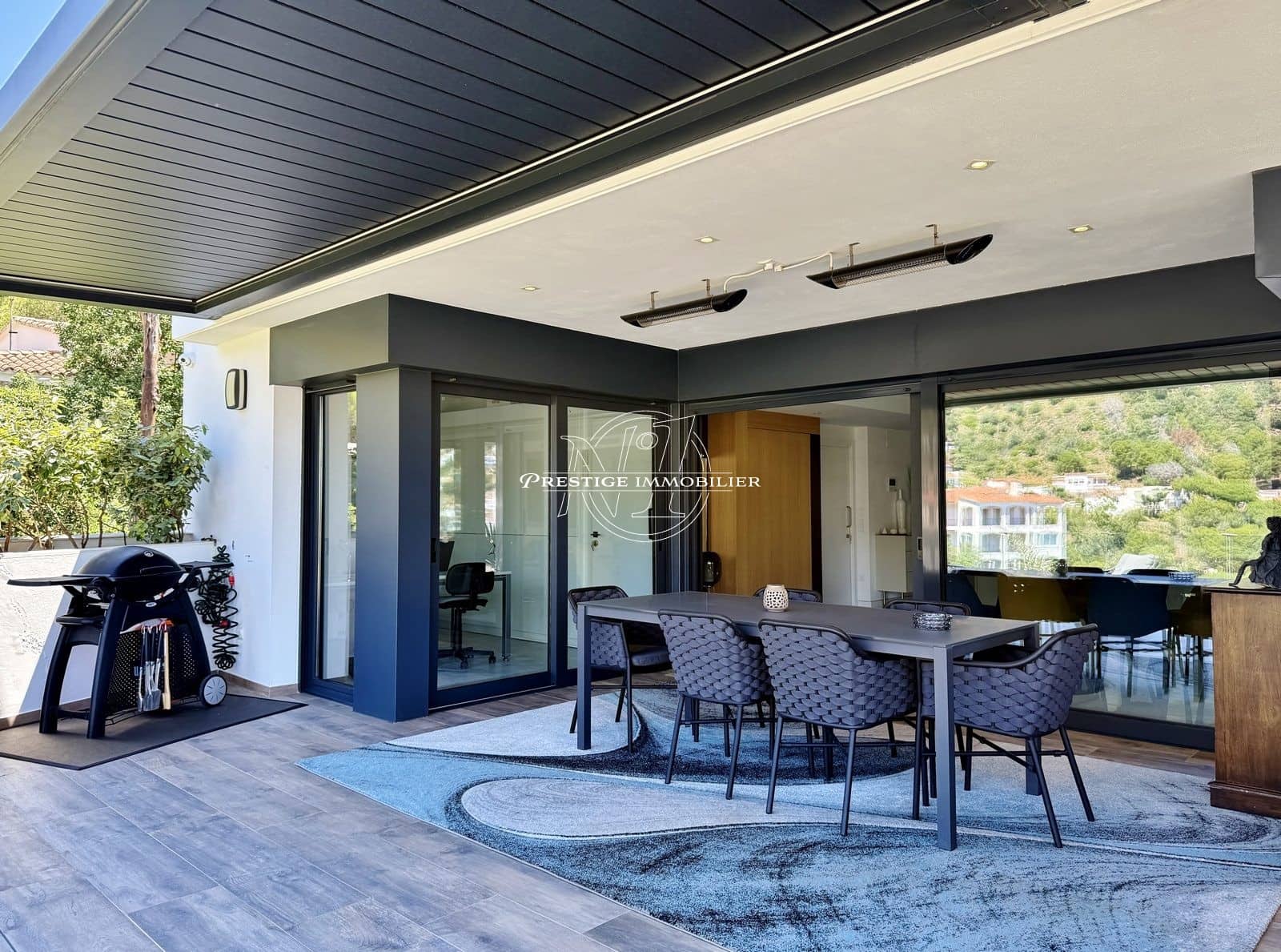 7 bedroom Villa for sale in Roses with pool - € 2,995,000 (Ref: 9884756)