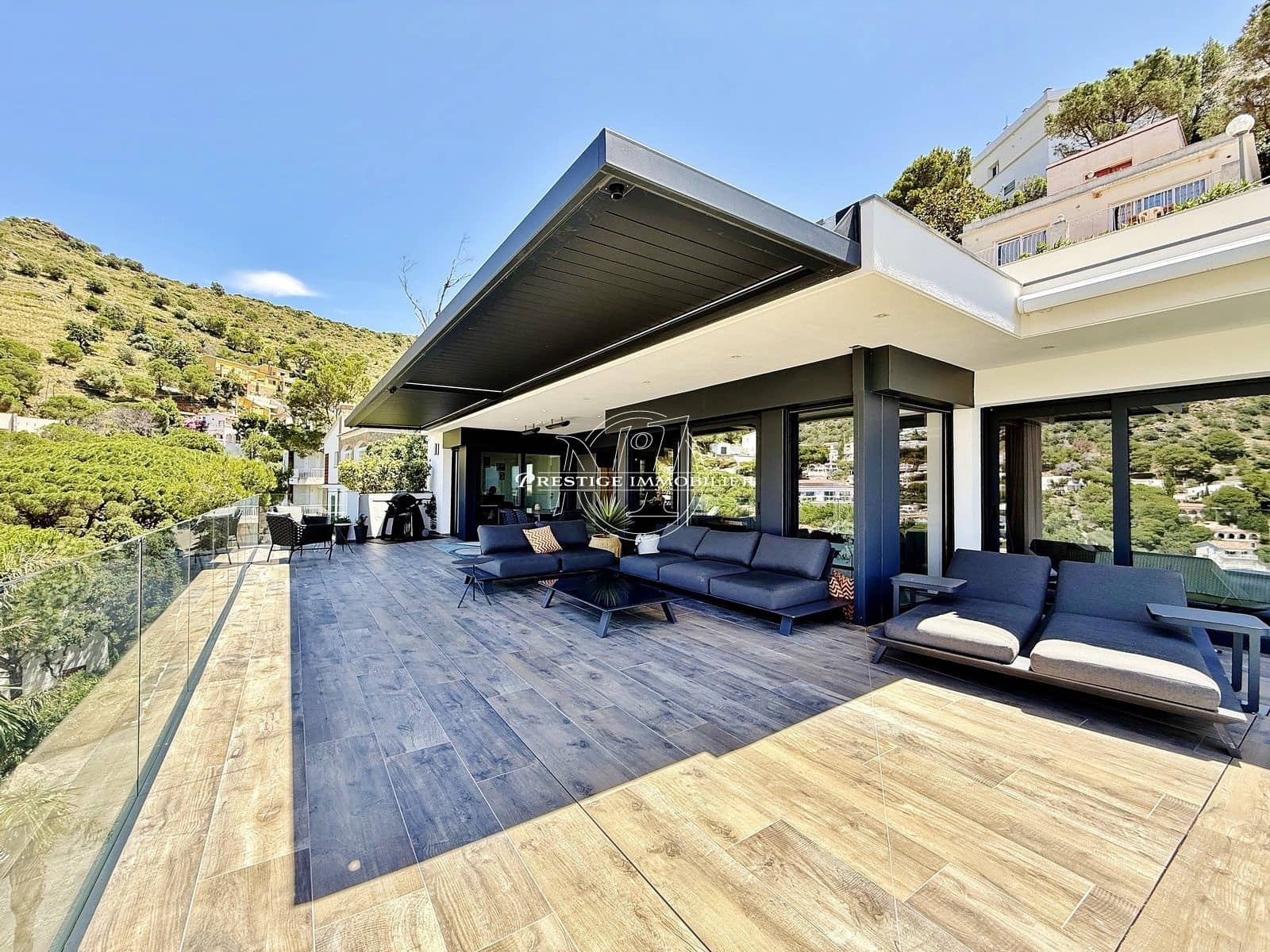 7 bedroom Villa for sale in Roses with pool - € 2,995,000 (Ref: 9884756)