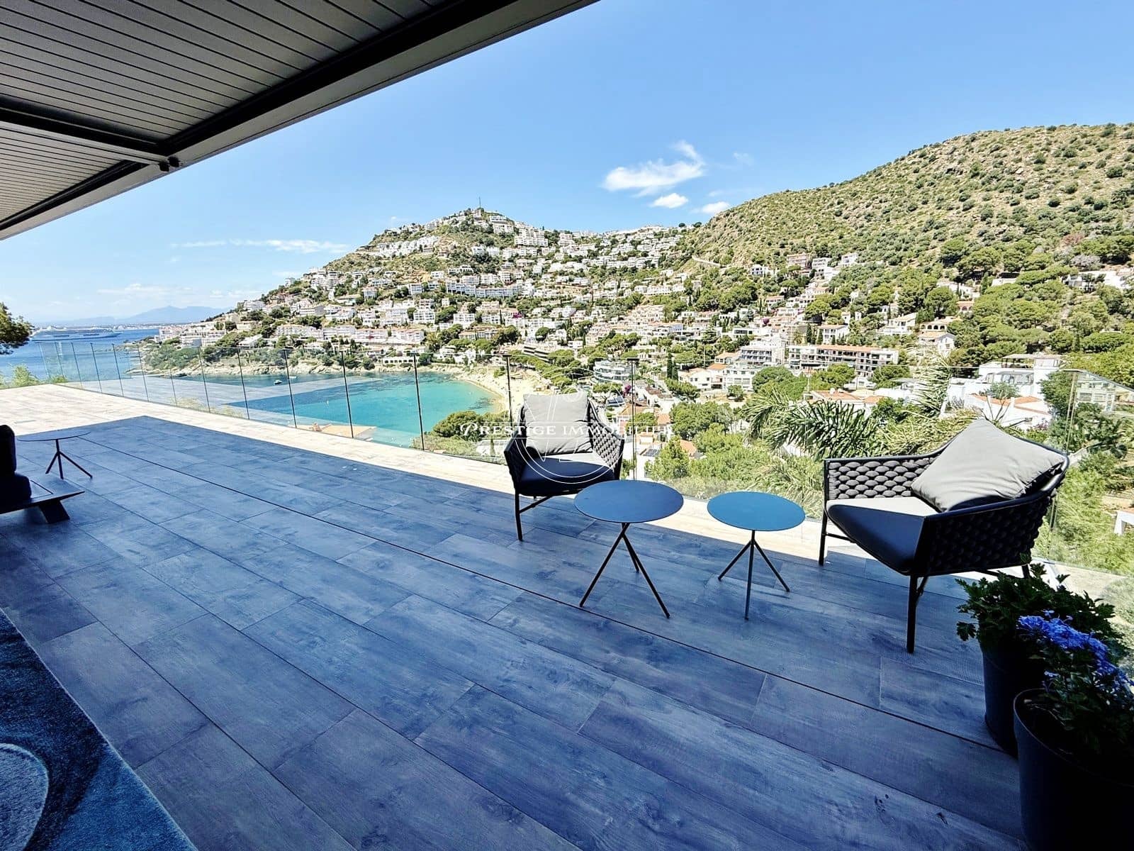 7 bedroom Villa for sale in Roses with pool - € 2,995,000 (Ref: 9884756)