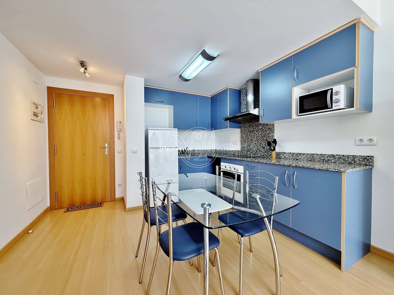 Apartamento de 1 habitación en Roses en venta con piscina - 199.000 € (Ref: 9892295)