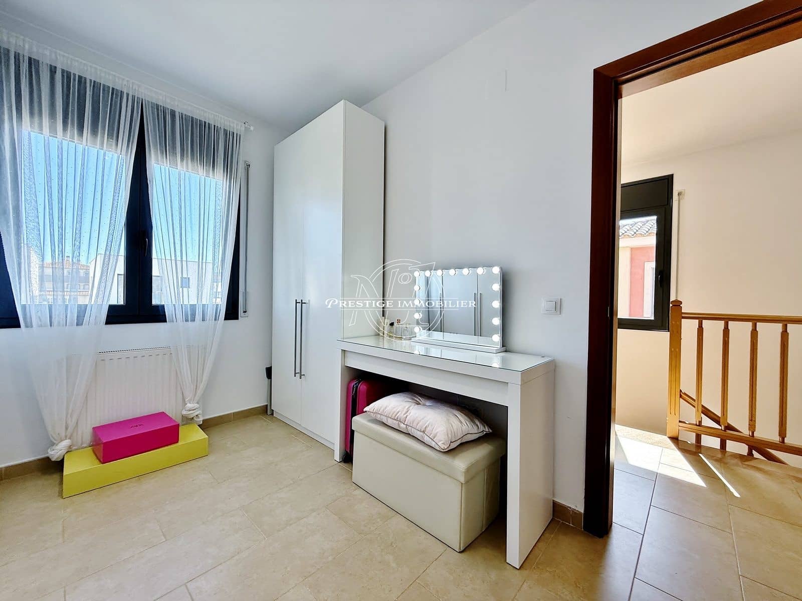 4 bedroom Villa for sale in Empuriabrava with pool - € 489,000 (Ref: 9902451)