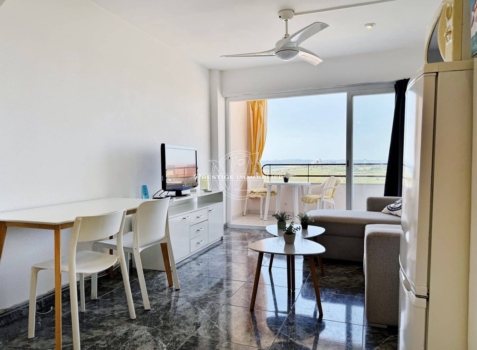 1 bedroom Apartment for sale in Roses with pool - € 119,000 (Ref: 9916364)